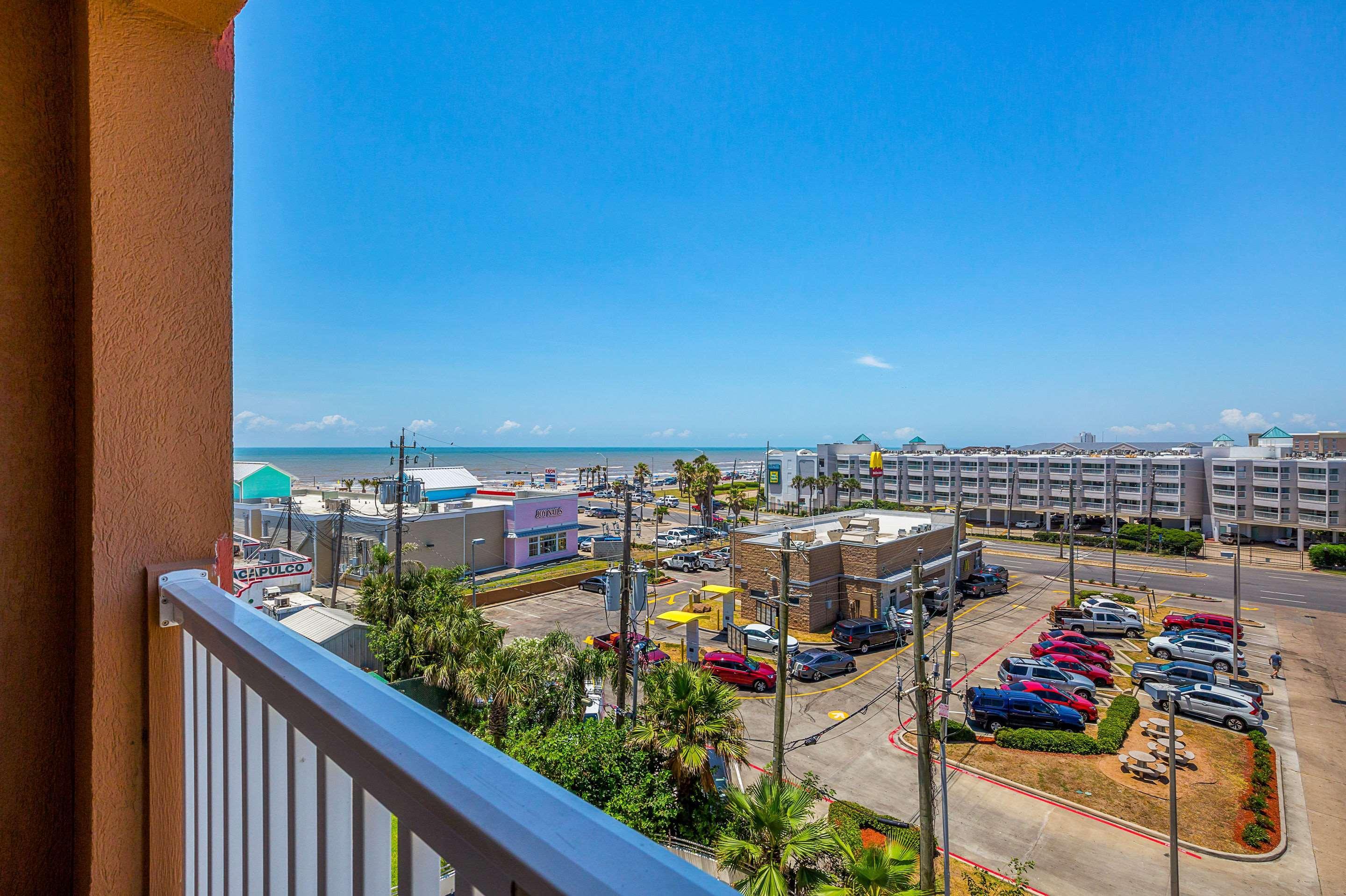 Quality Inn & Suites Galveston - Beachfront Exterior foto